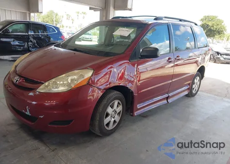 2010 Toyota Sienna Le from USA, damaged, VIN 5TDKK4CC2AS337199